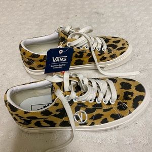 Vans cheetah print